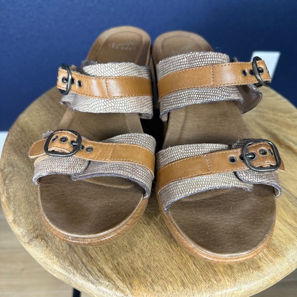 Dansko "Jessie Lizard" Tan Leather Slide Sandals, Size 40 (9.5) - Picture 6 of 11